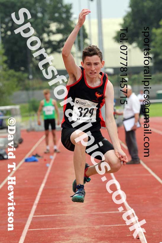 Mens and Boys long jump, 2021 North Eastern Track and Field Champs., Middesbrough. Photo: David T. Hewitson/Sports for All Pics